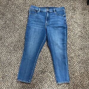 Express Skinny High Rise Jeans. Size 16S​